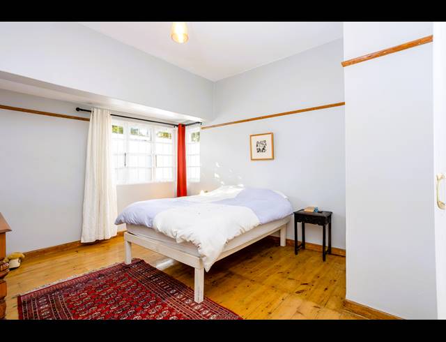 3 BEDROOM FREESTANDING TO LET IN MUIZENBERG